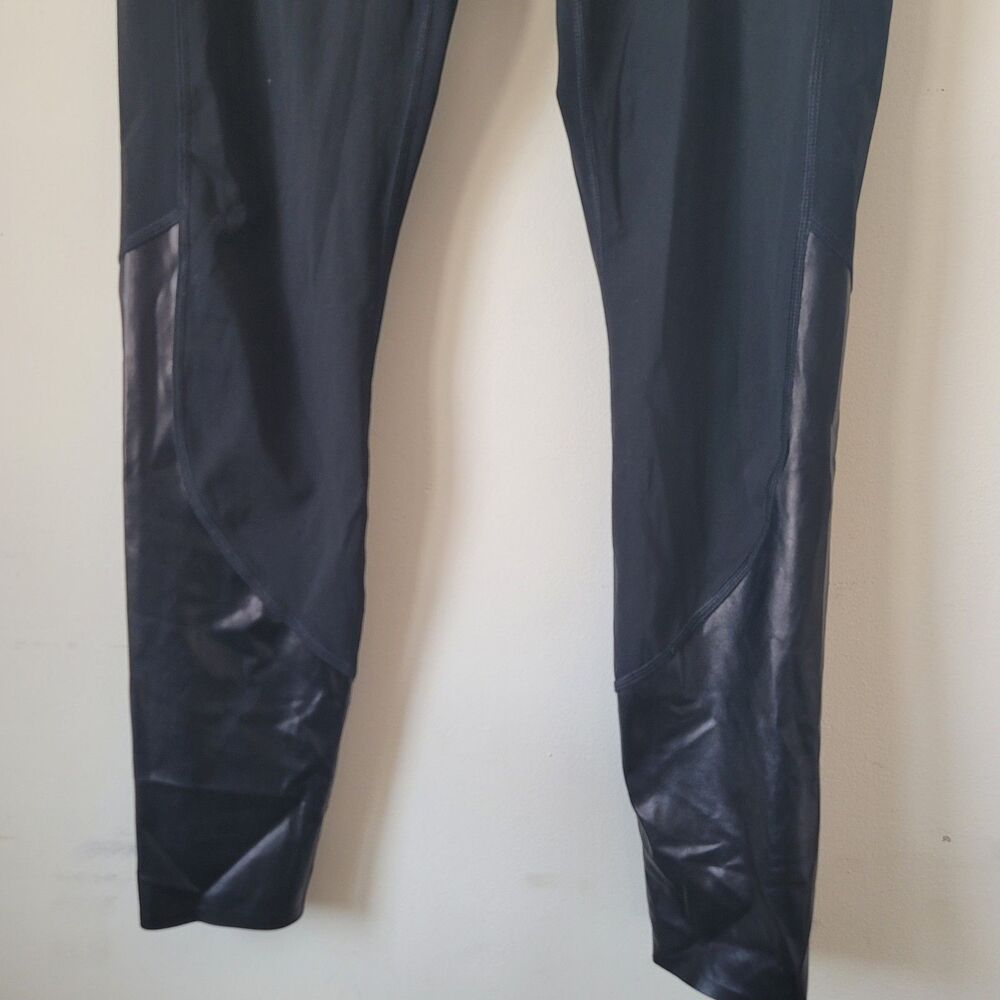 SPANX Every Wear Gloss Panel Pocket faux leather Black Shaping Leggings size L - Picture 6 of 10